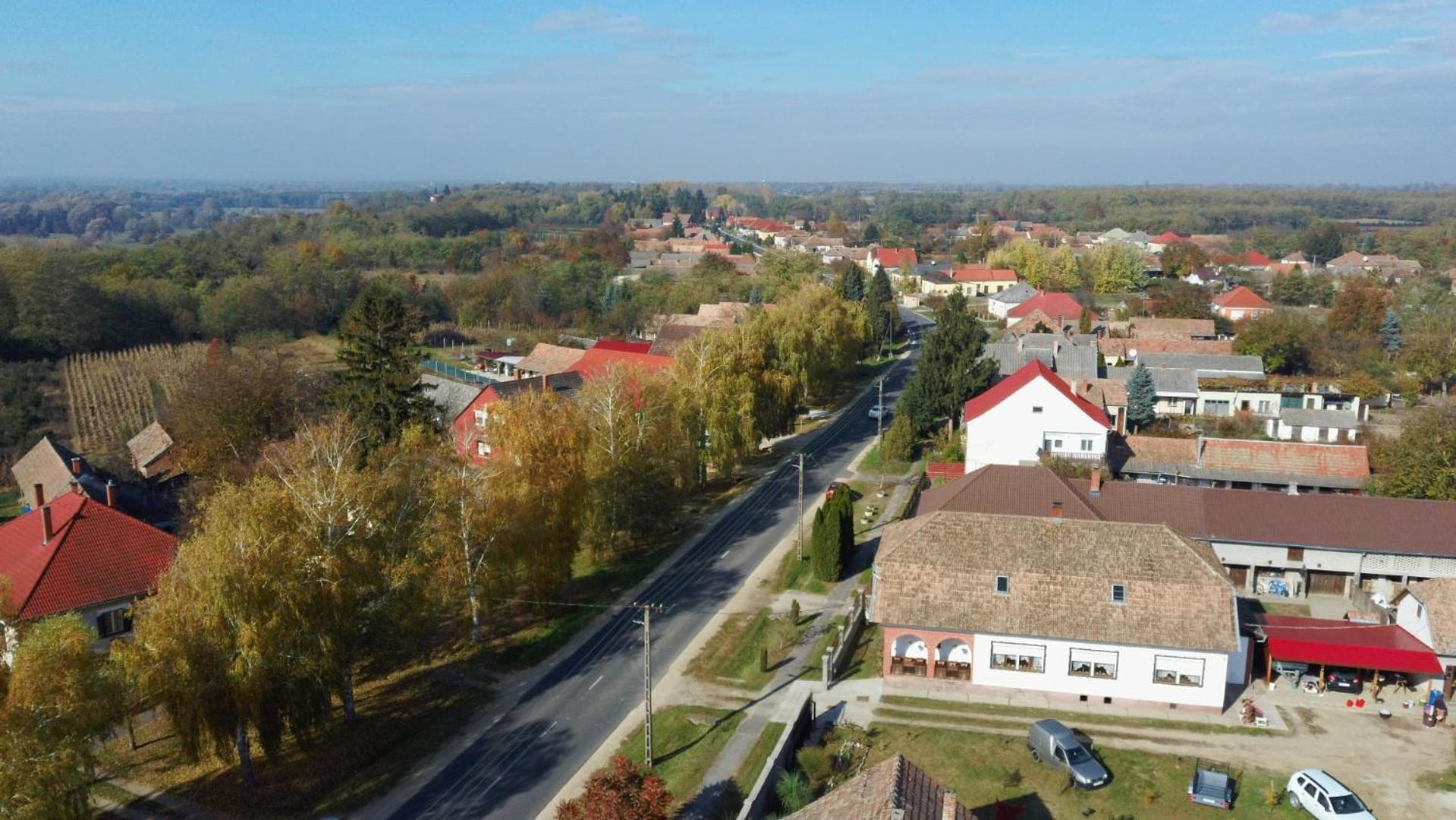 Apartment Kamilla Apartmanhaz Olyanmintotthoncsakmegjobb *